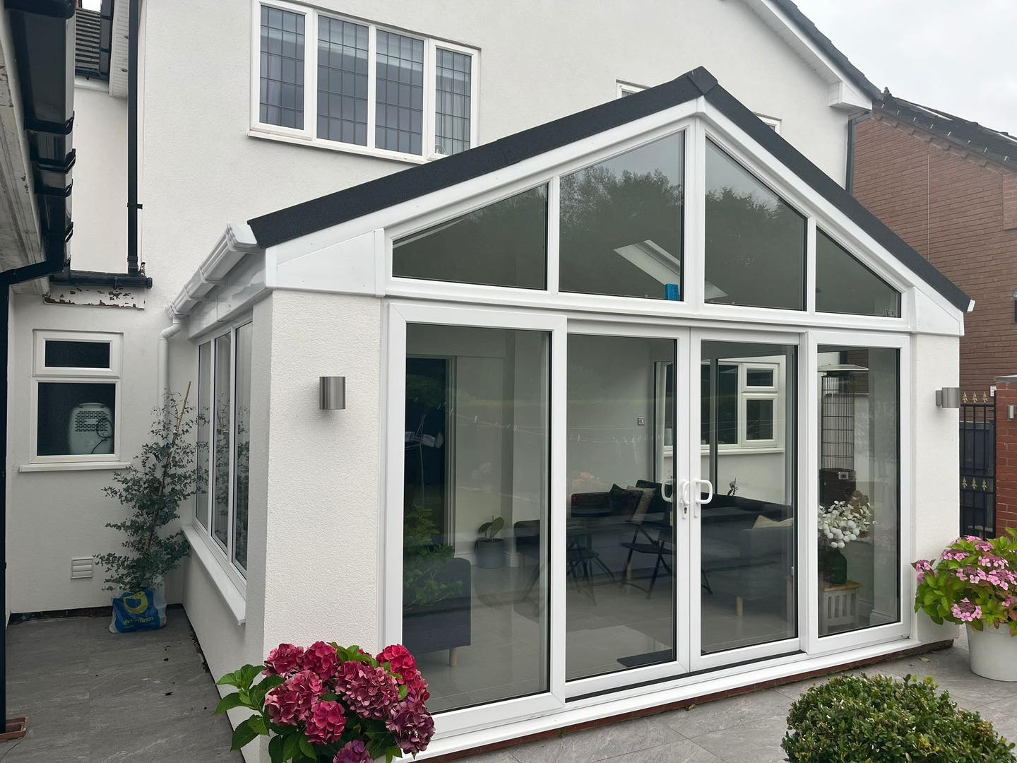 Beautiful new conservatory job completed in Cheshire